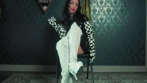 Entranced By Me in my PVC (4k)