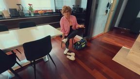 Nana's friend accommodates all day WMV
