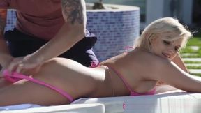 Big Titties Hot Stepmom Shows Timid Step daughter Blowjob Techniques