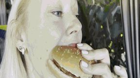 Bonnie is very hungry WMV
