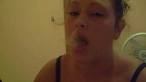 Tempting chubby wife smokes and joyfully sucks my big cock