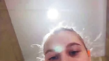 Brunette teen JuiceLussie masturbates in the fitting room