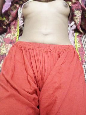 Desi Pakistani Girl First Time Fucked By Her Own Stepfather