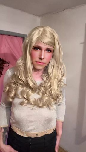 Sissy Crossdresser cat walk training
