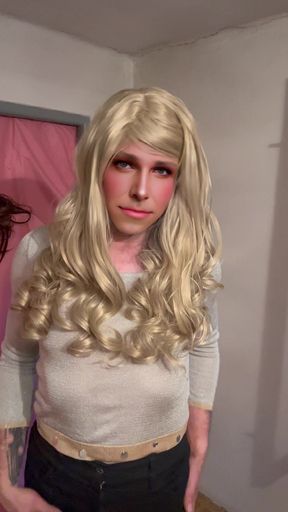 Sissy Crossdresser cat walk training