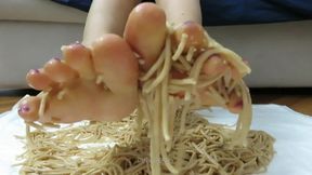 Spaghetti Pasta Italian Foot Food Crushing Fetish