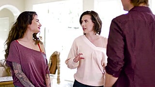 Lesbian Arabelle Raphael’s Secret Affair With GF Casey Calvert and Her Ex