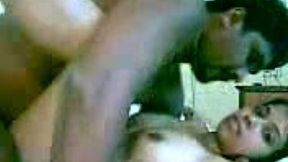 Just ordinary looking Indian wife gets fucked missionary well