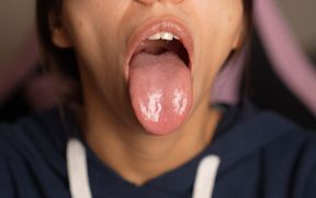 Long Tongue Fetish and Uvula Fetish