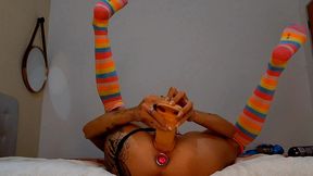 vejam como ficou meu cuzinho depois que eu fudi ele com o meu consolo ate gozar