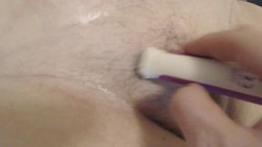 BBW ass and pussy shave