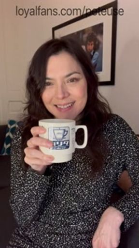 LONG LOUD GIRL FARTS TUMMY OVERSTIMULATED BY COFFEE