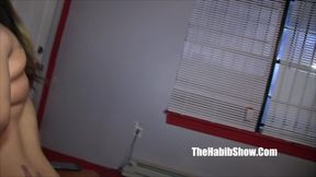Full vid...lady queen is back & 6 months pregnant