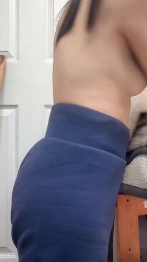 press tiny clit hana horny time   Clip 1