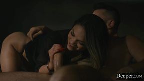 Steamy Sexy Hottie Athena Faris Makes Manuel Ferrara Cheat On His Wife & Fuck Her Hard