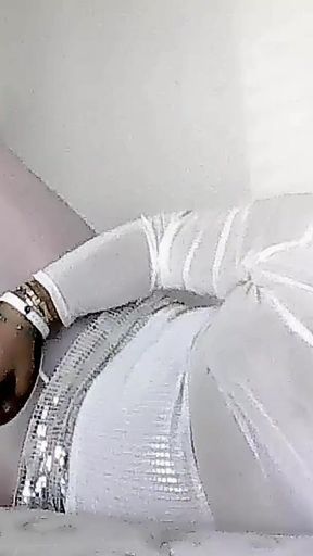 Gio Calda the trans in the hotel   Clip 2