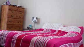 Hot MILF Cheating wife Katerina Intense and quick Handjob to make her landlord cum fast for this month rent.