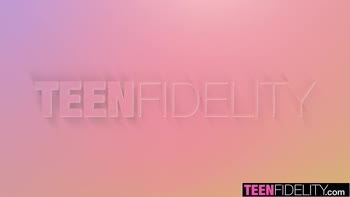 Lola Heart's Teen (18+) Seduction in 60FPS HD