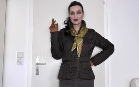 My Autumn Outfit: Brown Vintage Quilted Jacket with a Corduroy Collar and Breeches