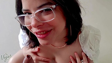 My real state agent convinved me to close the deal by sucking me off