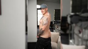 ”Military studs in a steamy weekend retreat, caught”