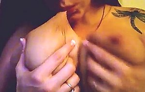 September carrino - webcam#122 - big nipple play!