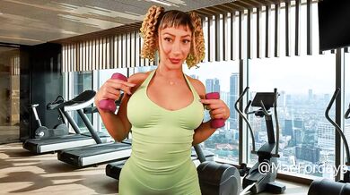 JOI Gooner Pump ENCOURAGEMENT at hotel Gym