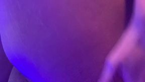 Pregnant Lola Sky wanks herself to a big squirt at the tanning salon