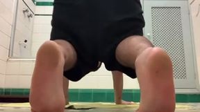 ativo safado exibindo a bunda de quatro tt - @lukinhas sex