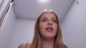 Ella Twinkle Private Show
