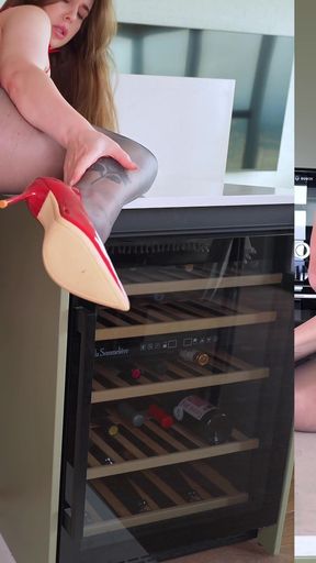 Lady Boss Fucks Her Employee After Hours in Pantyhose