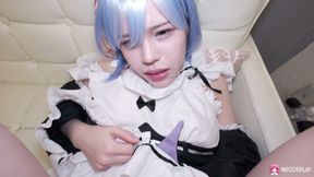 Sexy Asian maid Miu Akino, who loves wild sex with her boyfriend.