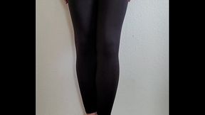 Wanna cum on my leggings?