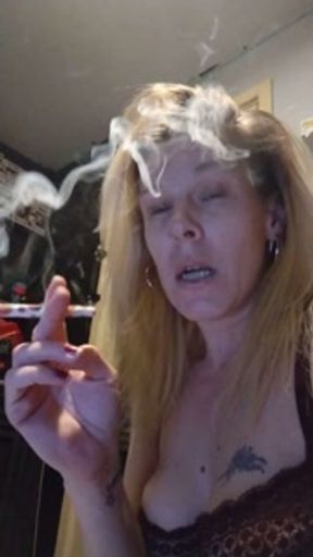 Smoking 🚬 before playtime more at #onlyfans.