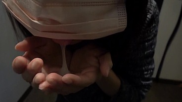 【素人・人妻】のぞみVol.01 利息の返済分1000円足りなかったので、ちょっと付き合ってほしいと話をしてイラマチオでセイ裁