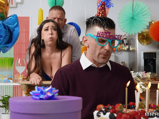 ”BRAZZERS My Hubby's bro fuck my butt on his Birthday! - Chloe Surreal”