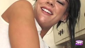 She Does Not Want to Wash the Dishes so She Gets Cum in Her Mouth