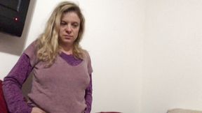 Blown in bed by blonde