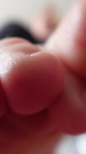 Giantess Hide and Seek