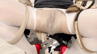 Sissy fuckslut jizz in layers of stockings