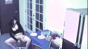 ”Brunette rubbing & Masturbate using Vegetable”