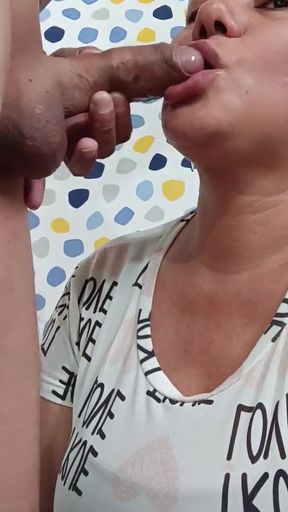 Emotional moment from &quot;Single mother sucking deepthroat&quot;