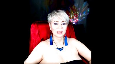 My wife is a cool webcam slut-12 .!. )) Wild milf dancing with naked big tits...))