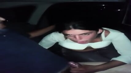 Villera Argenta Se Venga Del Novio Chupando Pija A Un Viejo