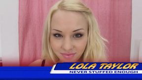 Lola Taylor fucks a big black dildo
