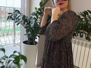 A Older mother I'd like to fuck