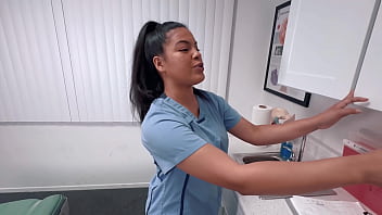 HOT CURVY LATINA NURSE MAYA FARRELL TAKES A MASSIVE CUM SAMPLE
