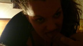 Hot Queen Wants a Blowjob