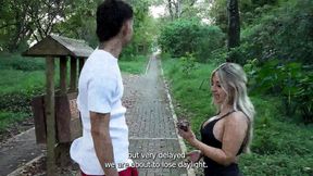 I fuck a stranger in public and he cums in my mouth... I hope no one saw us! Naty Delgado