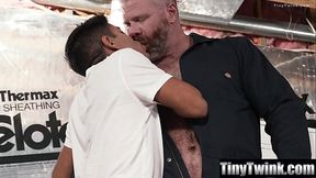 Gave the Panting Giant More Access to His Ever-Stretching Fun-Size Hole - Tinytwink